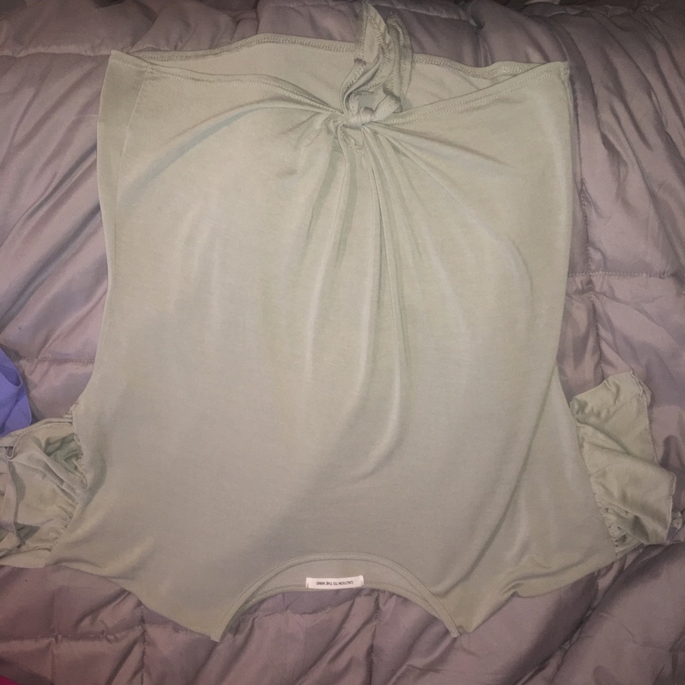 cute shirt only worn once